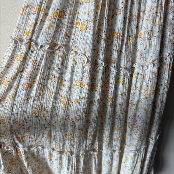 Hollister Yellow and White Maxi Sundress with Open Back - Picture 8 of 8